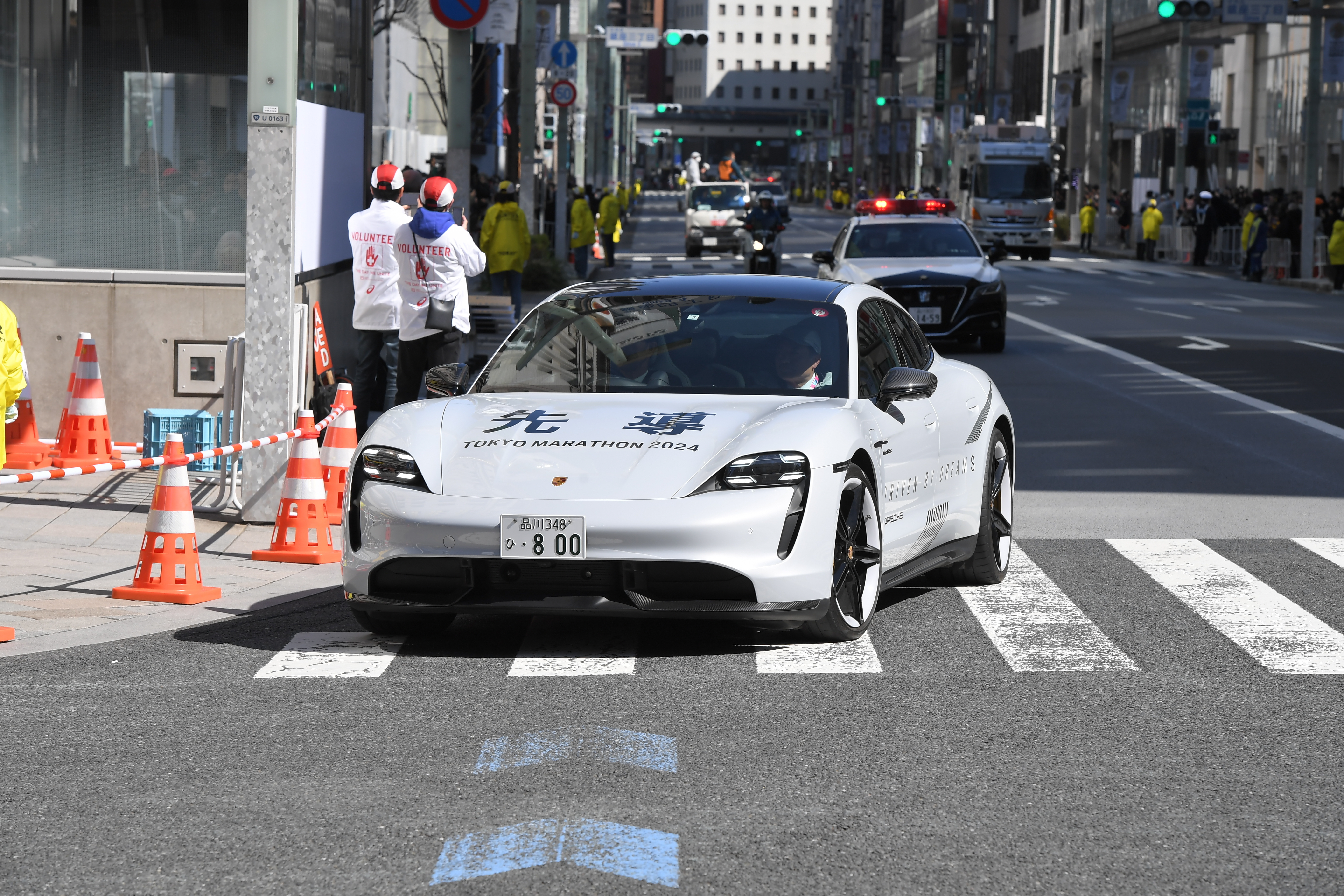 電気自動車の写真